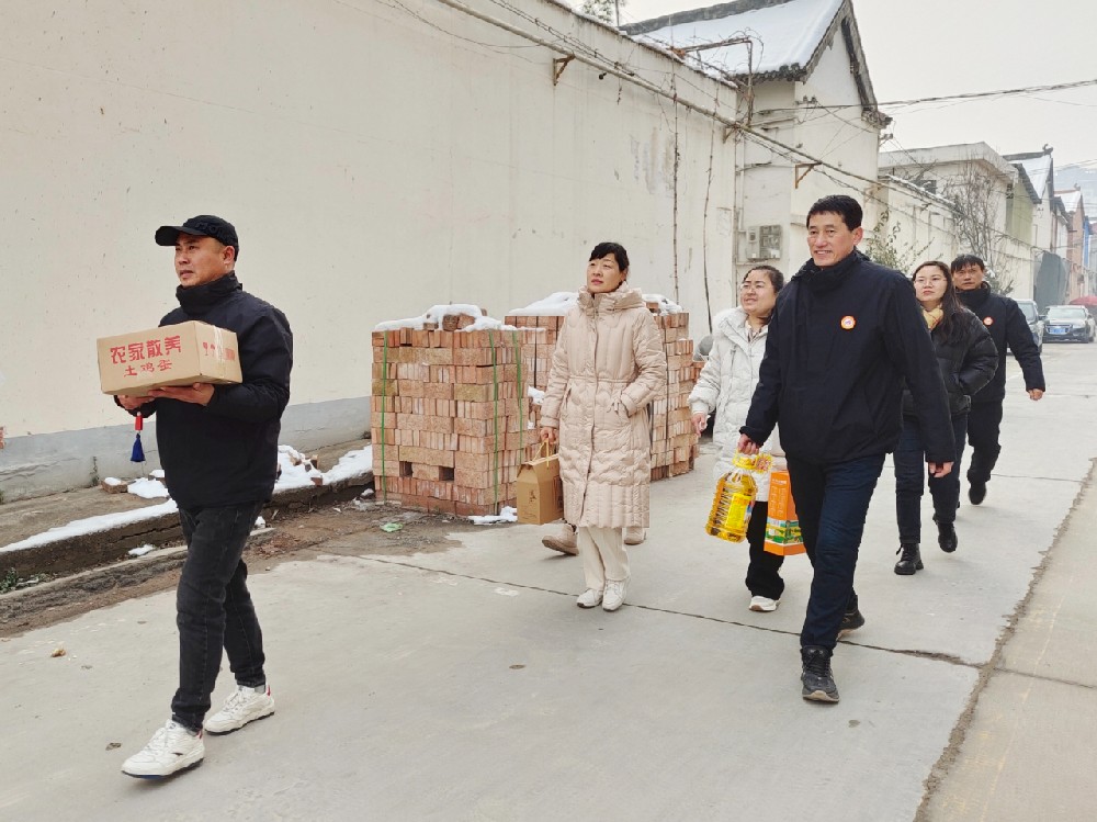 【情系員工】河南兄弟材料公司工會開展“迎新春，送溫暖”走訪慰問活動